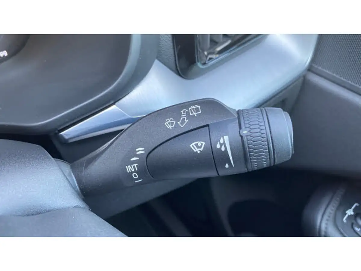 2021-volvo-xc60-20td-b4-momentum-big-24