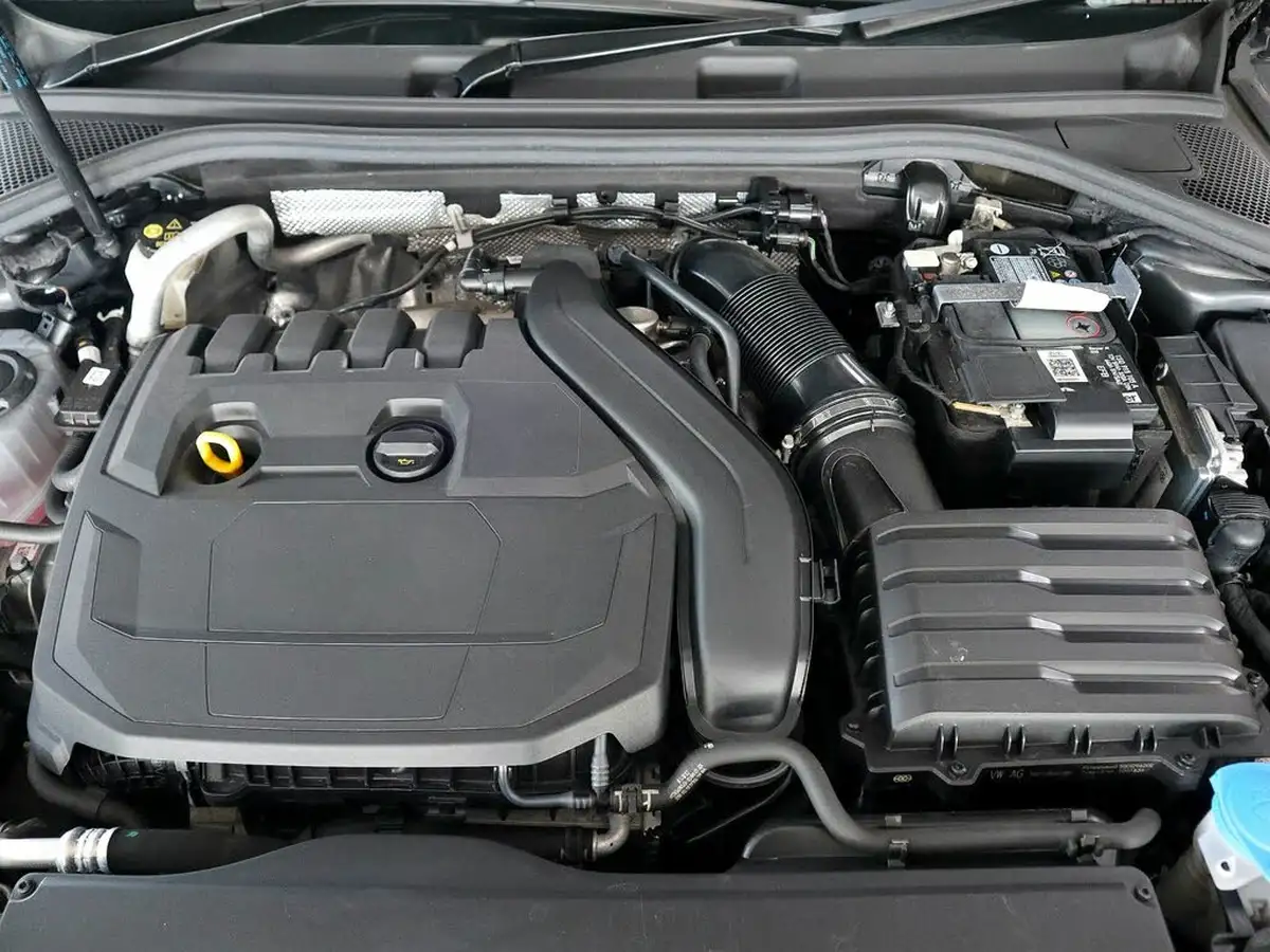 2020-audi-a3-15-35-tfsi-sport-saloon-4d-1498cc-s-tronic-big-44