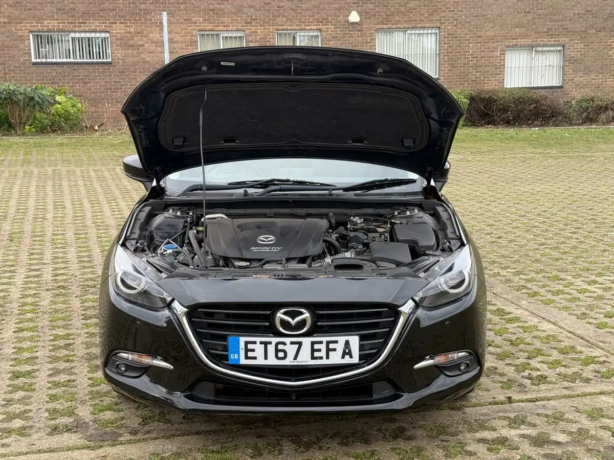 2018-mazda-mazda3-20-sport-nav-120ps-hatchback-5d-big-55