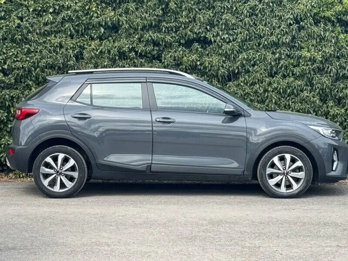 2021-kia-stonic-10-t-gdi-2-99bhp-big-31