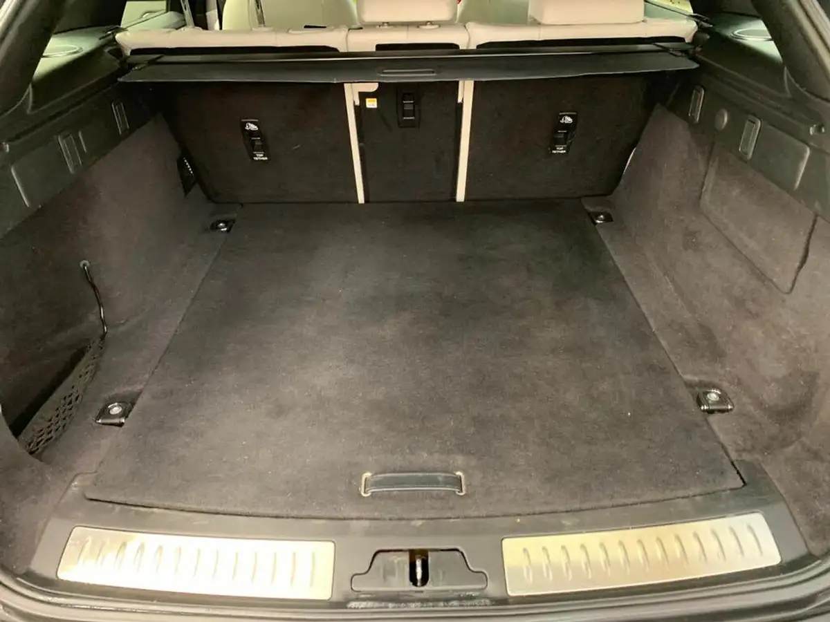 2022-land-rover-range-rover-velar-20-d200-velar-edition-big-40
