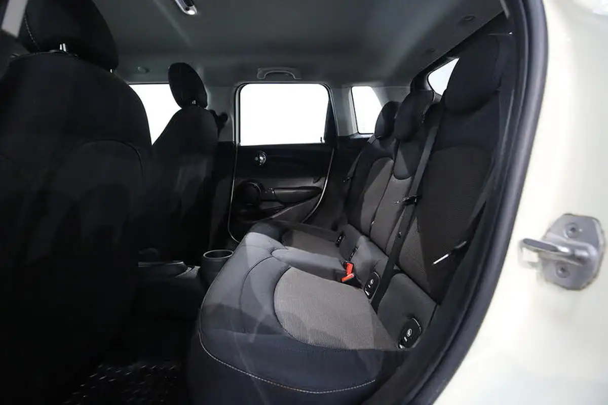 2020-mini-countryman-15-cooper-classic-auto-big-19