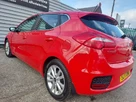 2017-kia-ceed-16crdi-2-hatchback-small-4