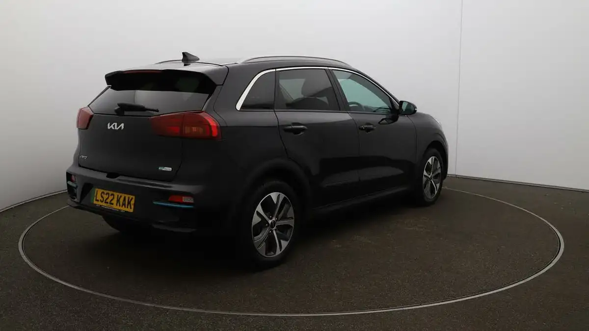 2022-kia-e-niro-ev-2-64-big-7