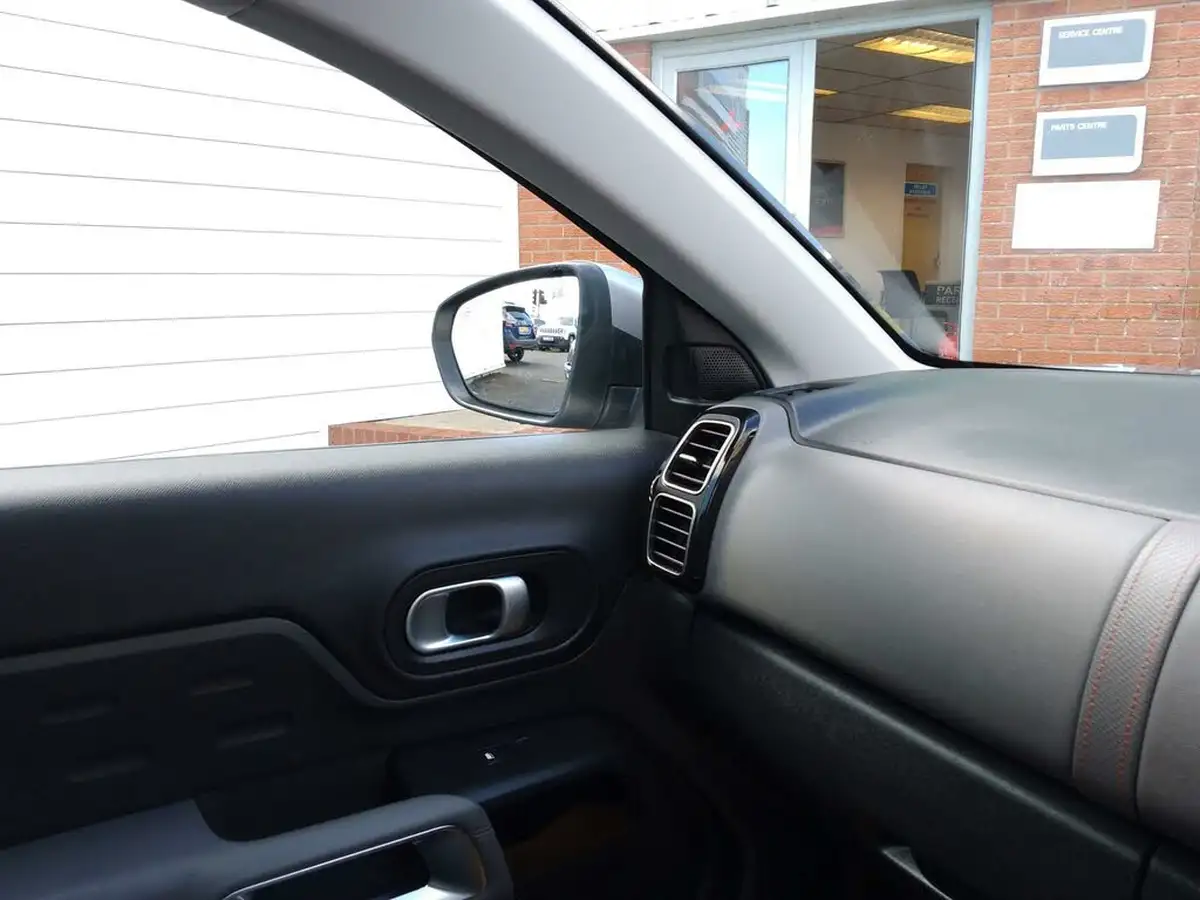 2019-citroen-c5-aircross-12-puretech-flair-plus-big-31