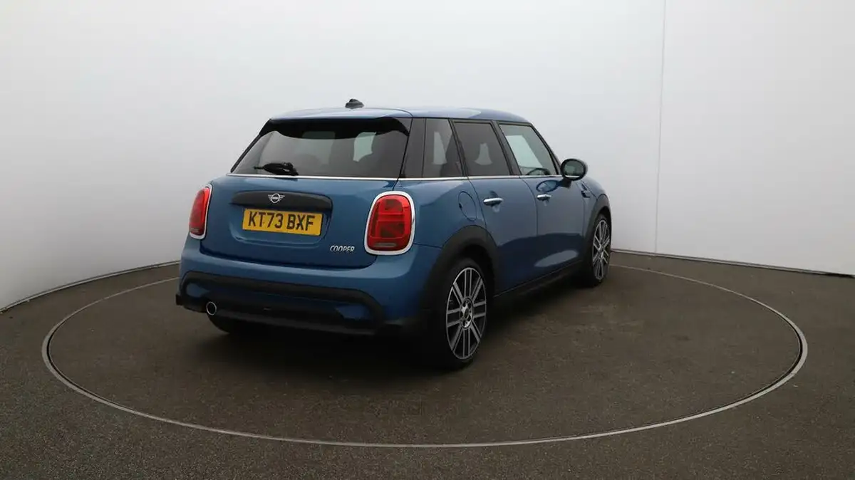 2023-mini-cooper-15-cooper-exclusive-premium-auto-hatchback-5d-auto-big-47