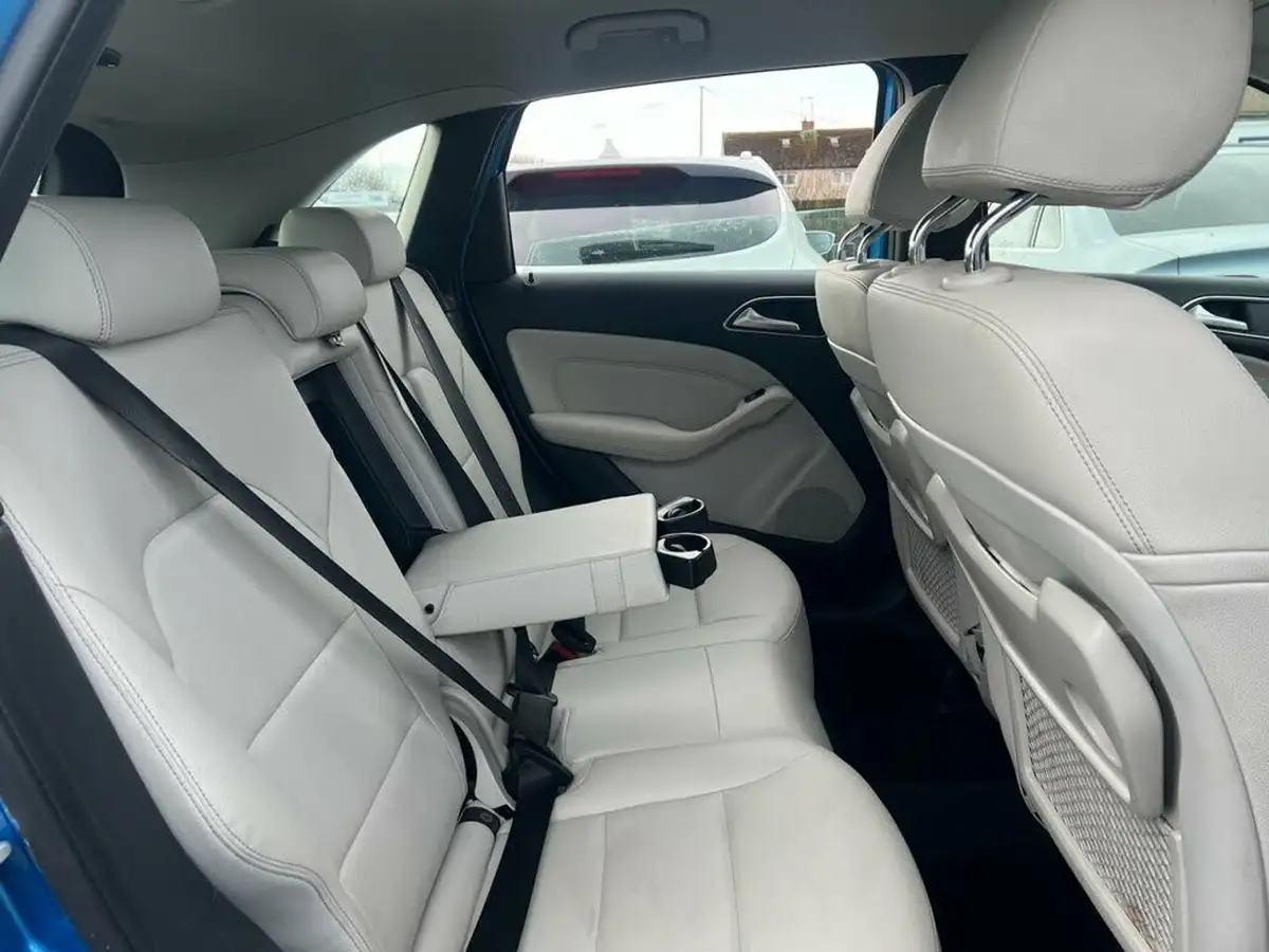2017-mercedes-benz-b-class-15d-b180-sport-executive-7g-dct-big-6