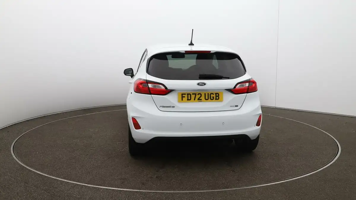 2023-ford-fiesta-10t-titanium-125ps-hybrid-mhev-big-6
