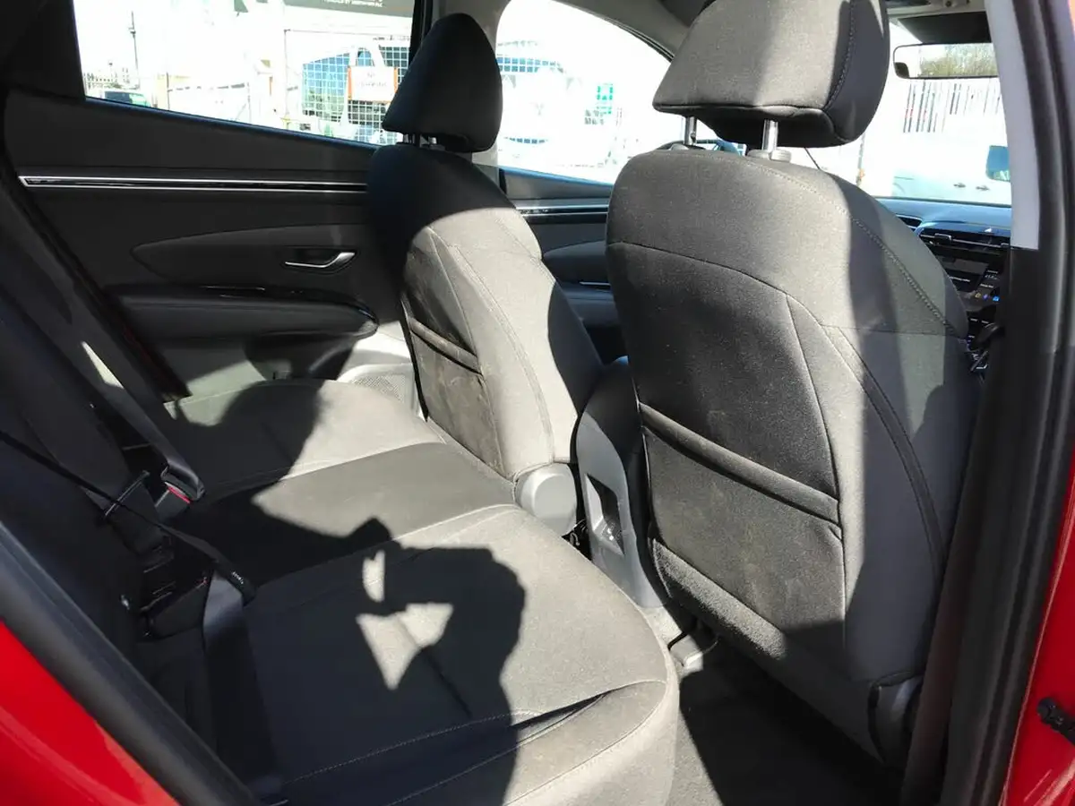 2023-hyundai-tucson-16-t-gdi-se-connect-230ps-hybrid-auto-big-14