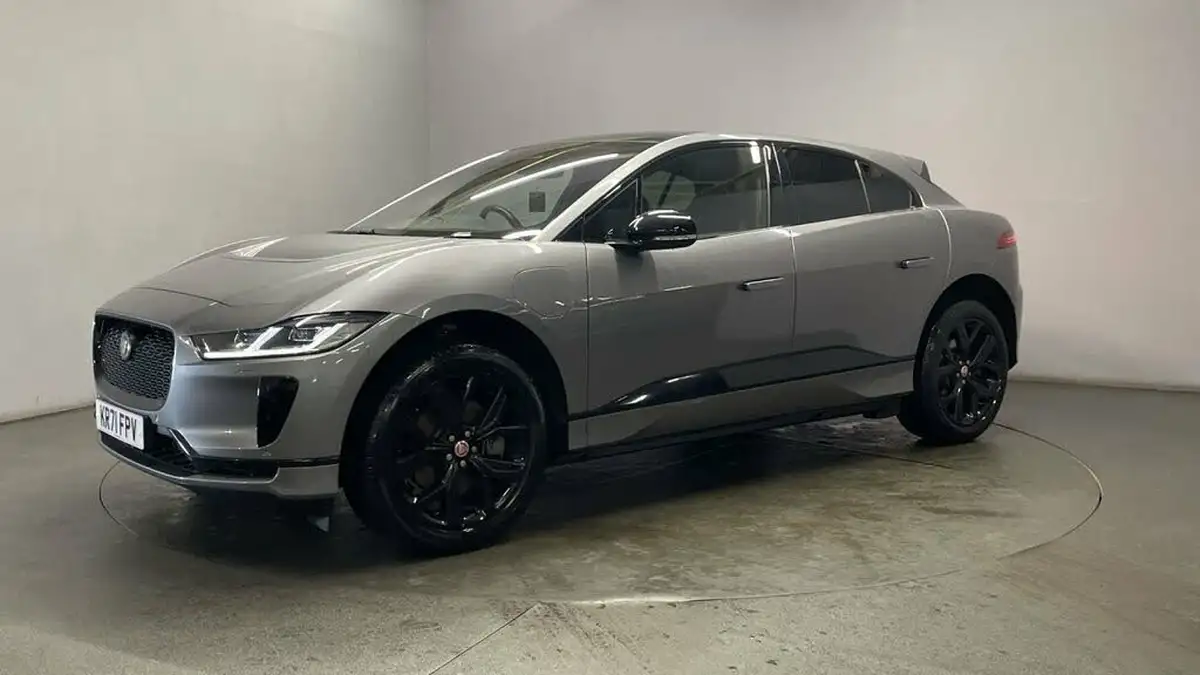 2021-jaguar-i-pace-ev400-black-big-3