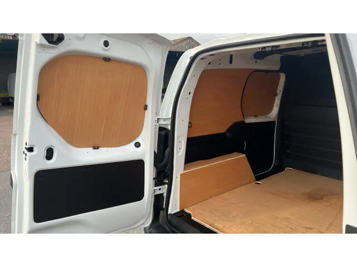 2023-renault-kangoo-15dci-ml19-95-advance-big-20