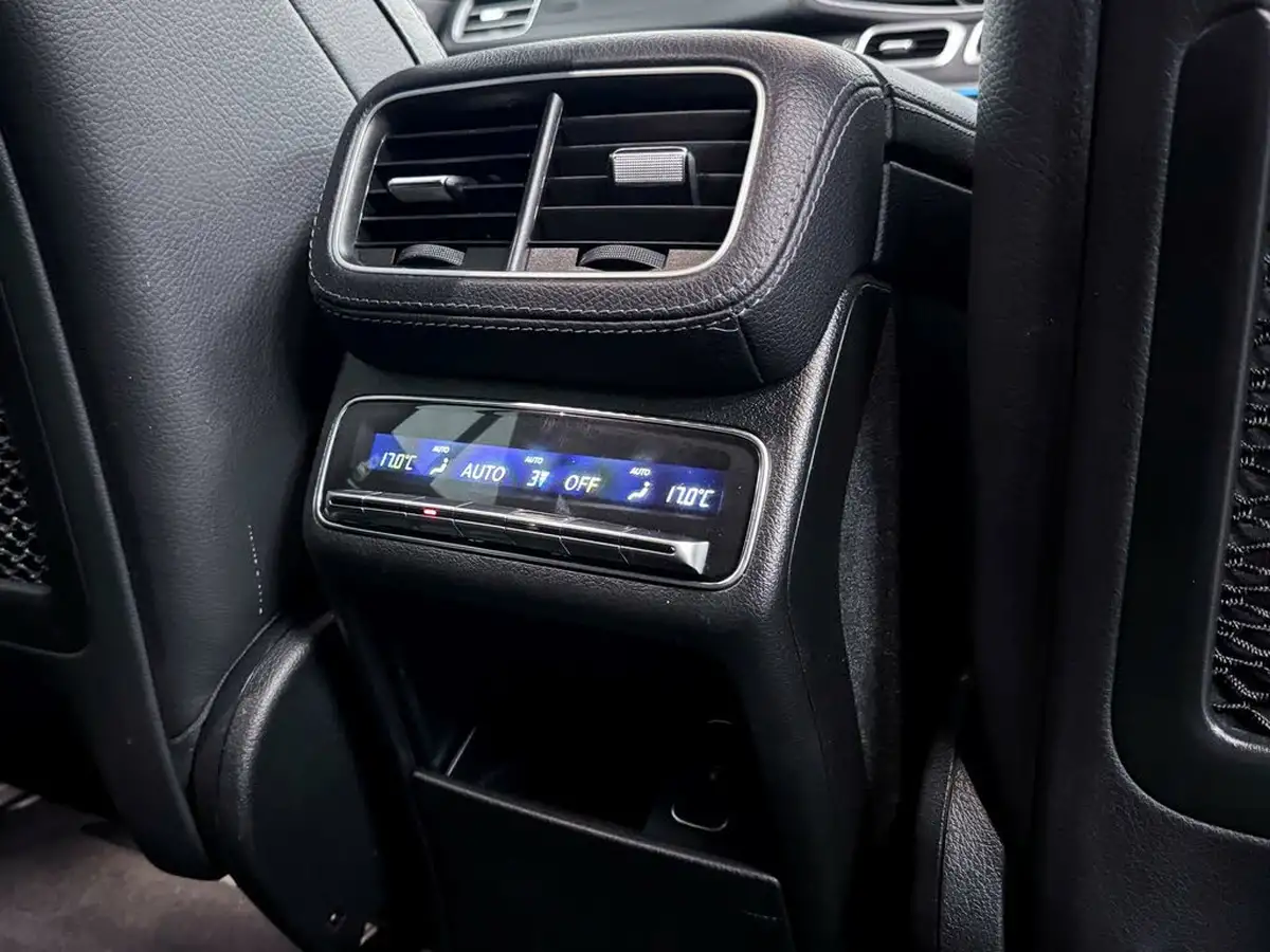 2020-mercedes-benz-gle-class-20d-gle300d-amg-line-premium-plus-5-big-36