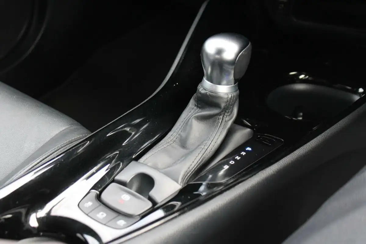 2019-toyota-c-hr-18-vvt-i-excel-big-17