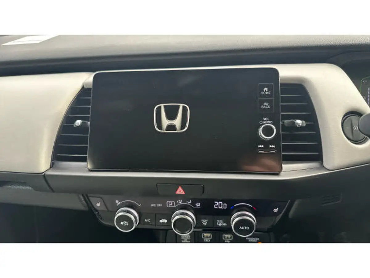 2021-honda-jazz-15-i-mmd-ex-107ps-big-11