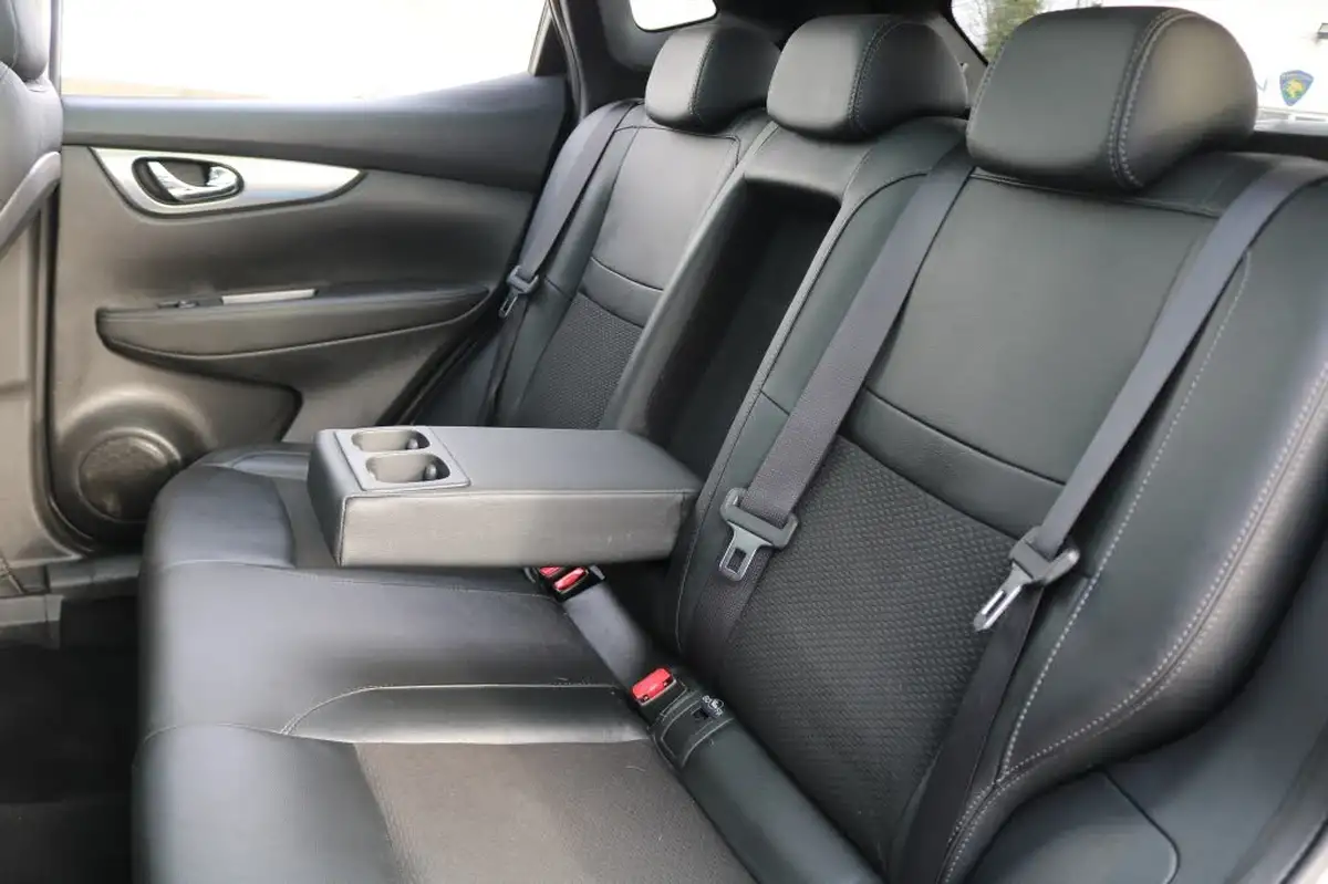 2019-nissan-qashqai-13-dig-t-tekna-140ps-big-17