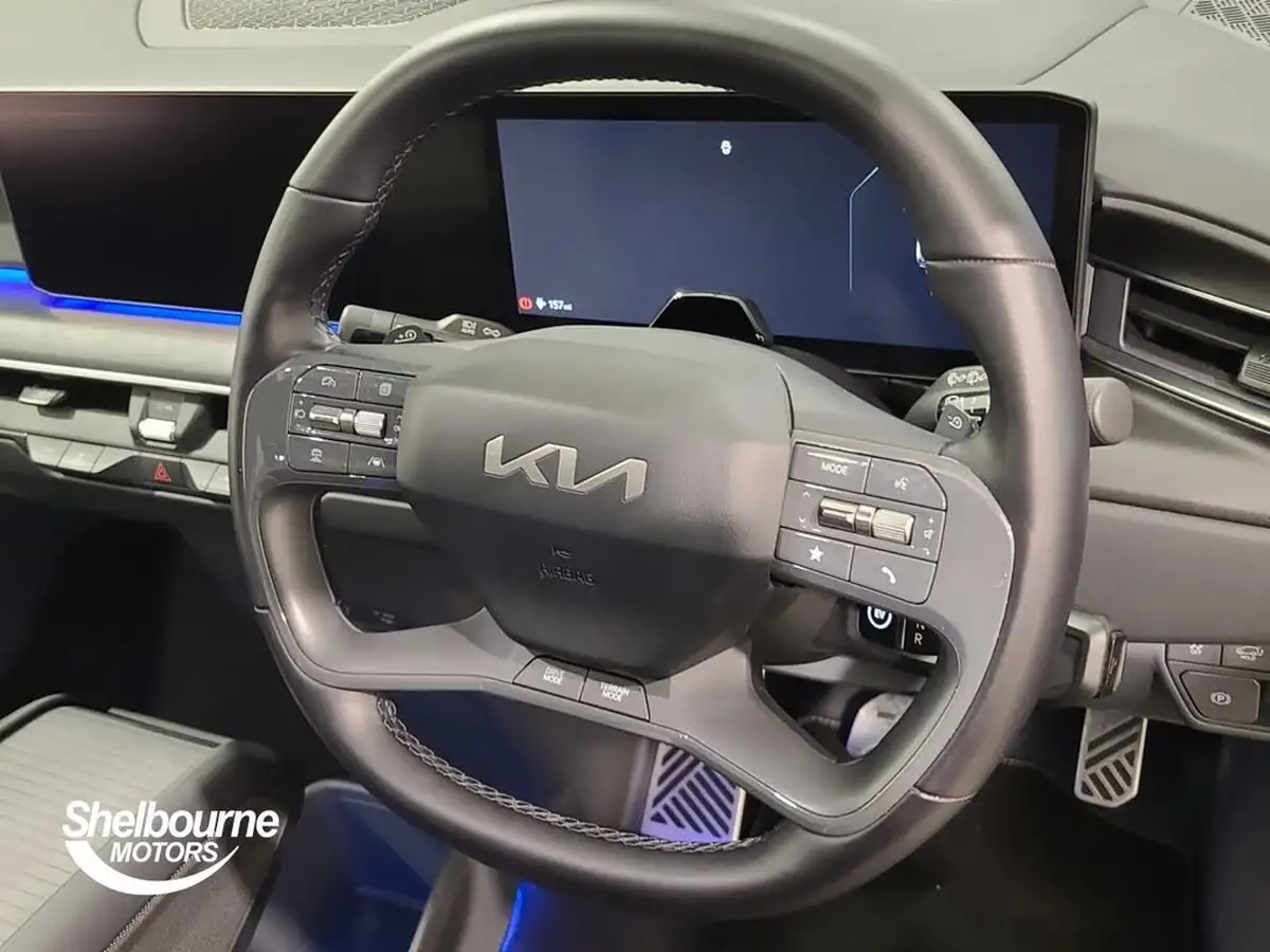 2024-kia-ev9-e-gt-line-s-7-big-3