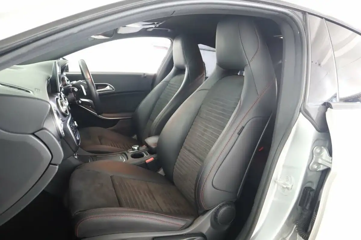 2017-mercedes-benz-cla-21d-cla-220-amg-line-coupe-4d-big-38