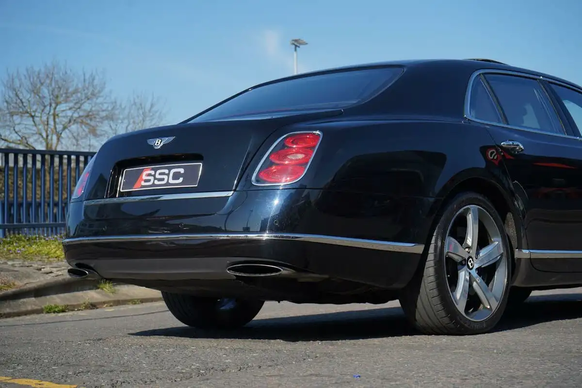 2016-bentley-mulsanne-675-mulsanne-speed-big-12