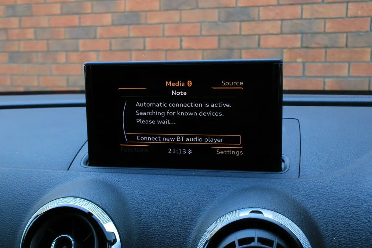 2014-audi-a3-cabriolet-20-tdi-s-line-150ps-big-21