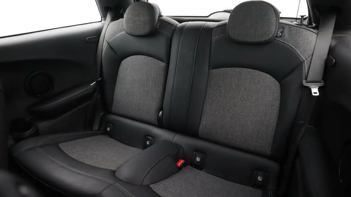 2021-mini-cooper-e-cooper-s-2-big-14