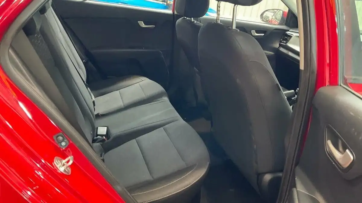 2020-kia-rio-125-2-big-6