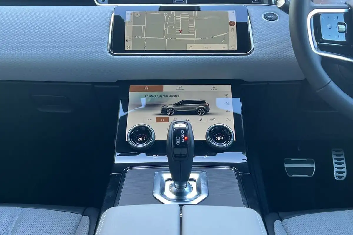 2022-land-rover-range-rover-evoque-20-d200-r-dynamic-s-big-24