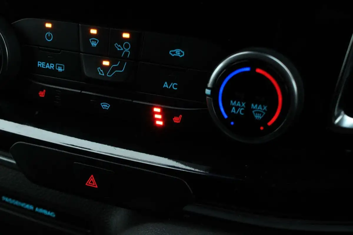 2021-ford-tourneo-custom-20tdci-320-l1-zetec-130pseu6dt-auto-big-22