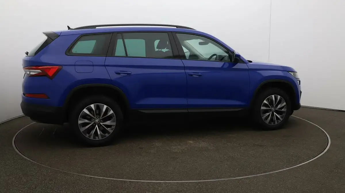 2023-skoda-kodiaq-20tdi-se-drive-5-big-44