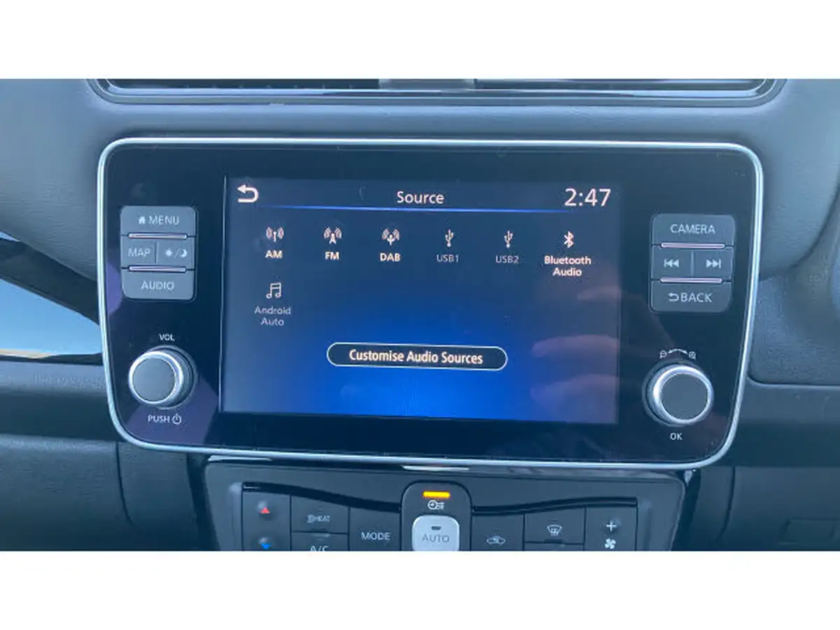 2023-nissan-leaf-e-tekna-39kwh-big-49