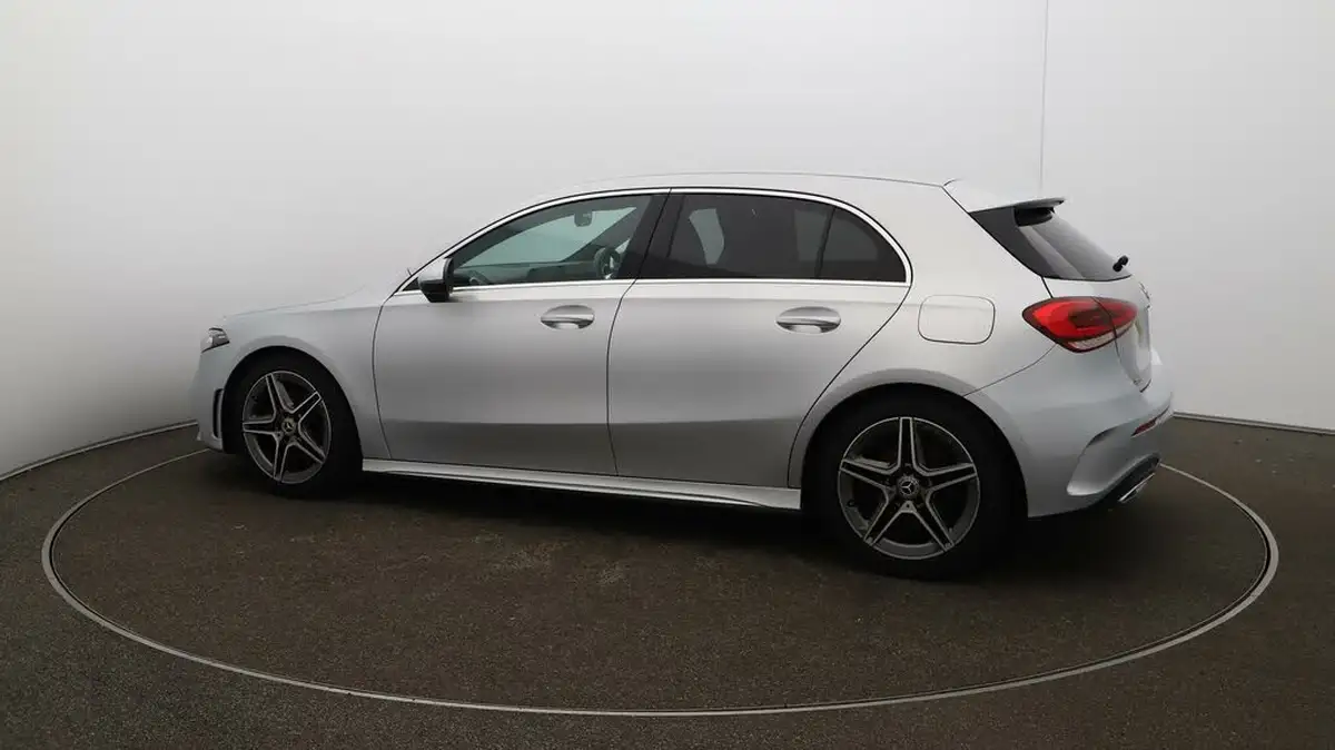 2020-mercedes-benz-a-class-13-a200-amg-line-hatchback-5d-7g-dct-big-37