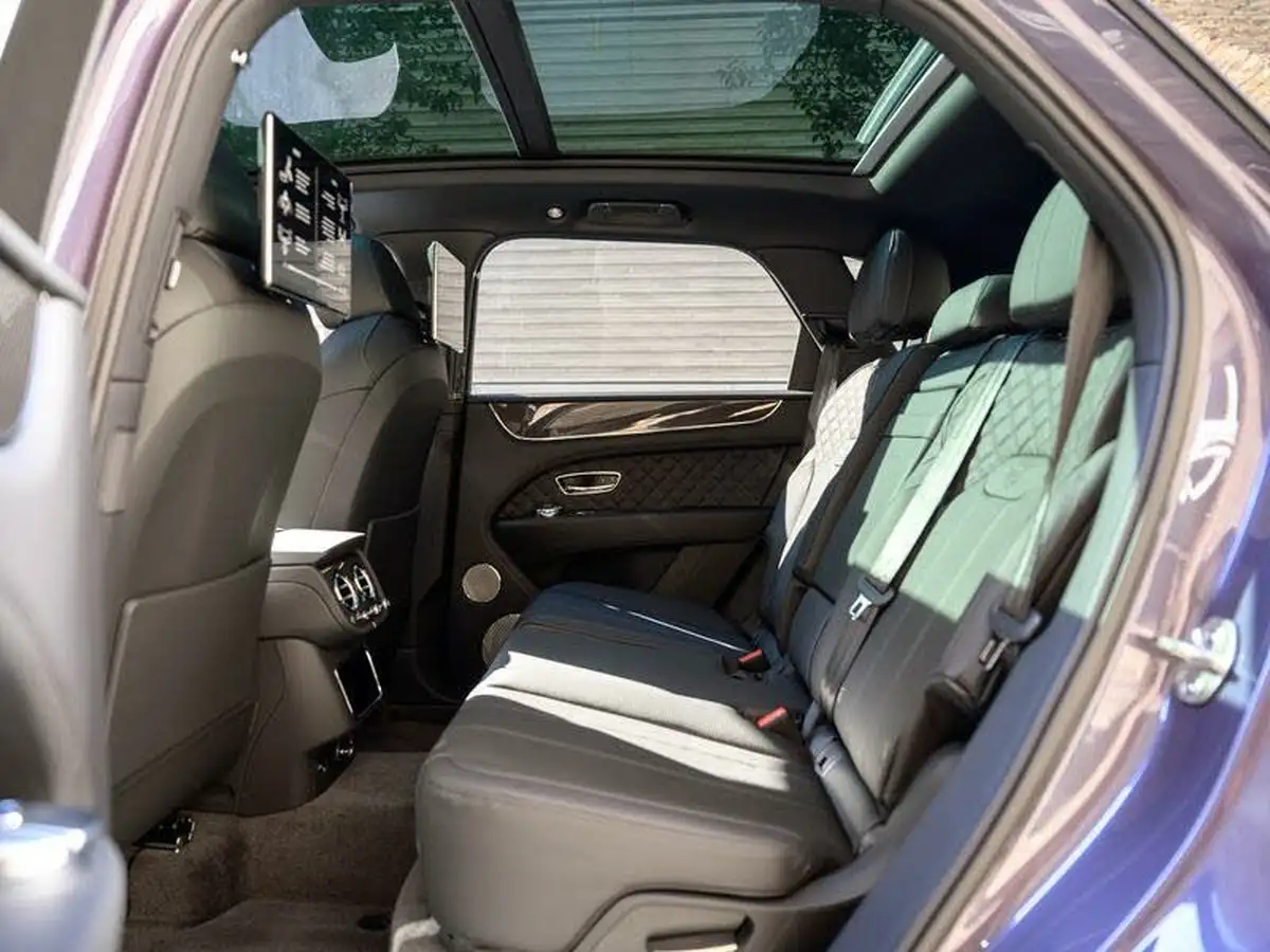 2024-bentley-bentayga-40-v8-s-big-27