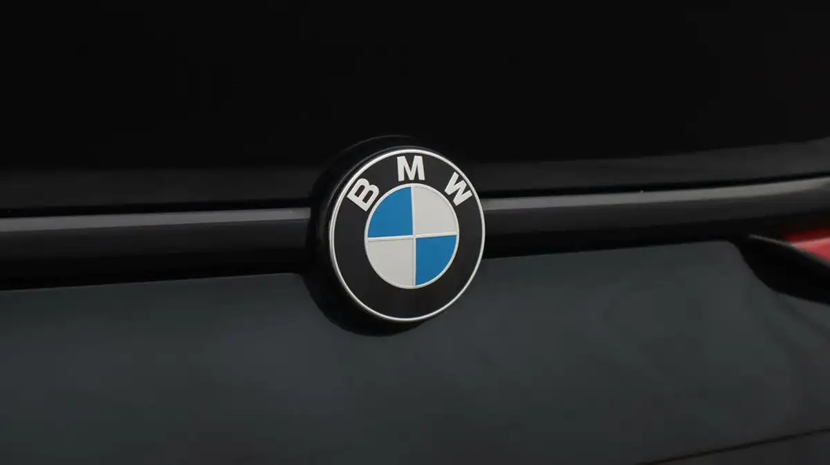 2024-bmw-2-series-15-218i-m-sport-coupe-4d-dct-big-20