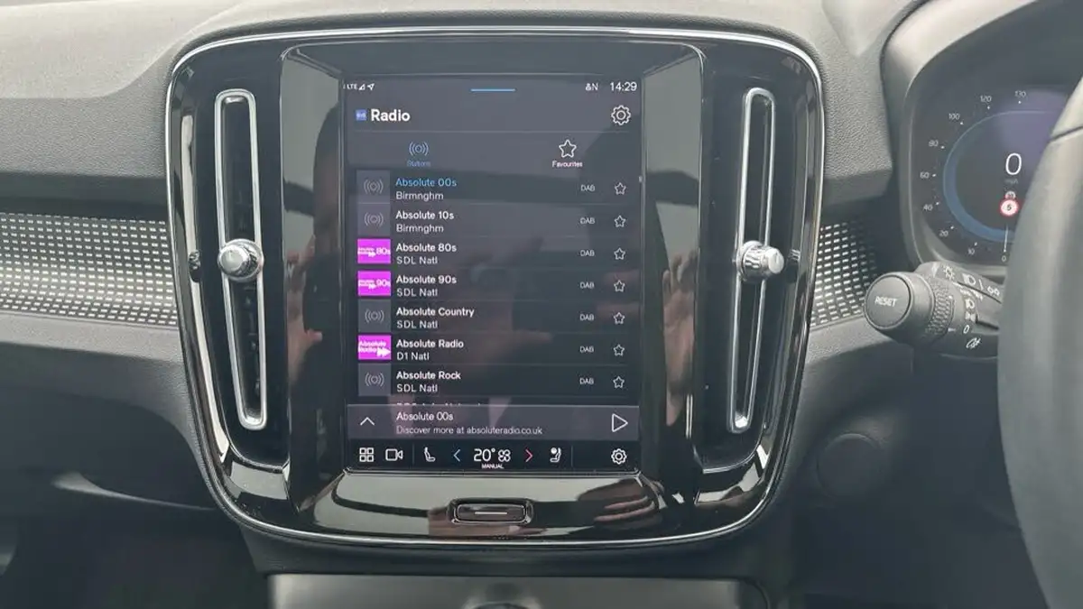 2021-volvo-c40-e-twin-recharge-pro-big-57