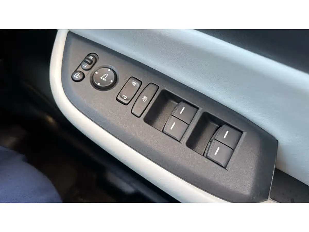 2022-honda-jazz-15-i-mmd-ex-107ps-big-35