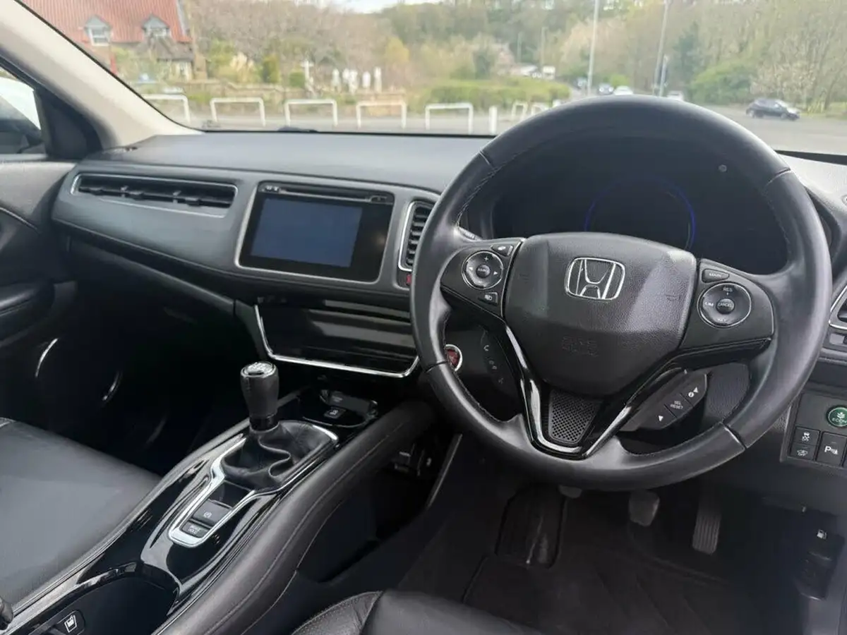 2018-honda-hr-v-16-i-dtec-ex-big-8