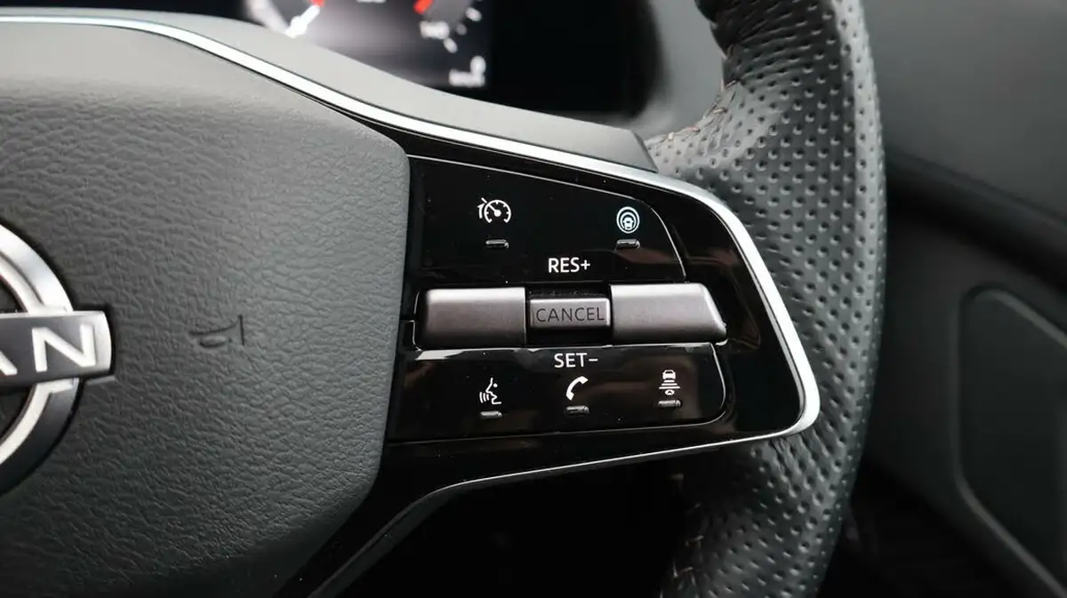 2023-nissan-ariya-e-advance-178kw-22kw-charger-auto-big-23