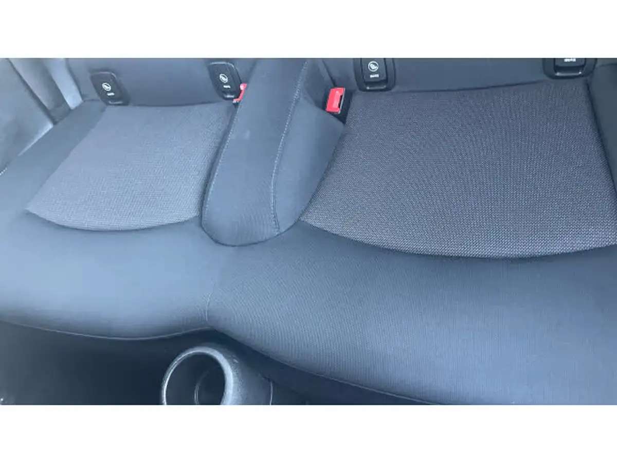 2019-mini-cooper-15-cooper-classic-hatchback-3d-big-16