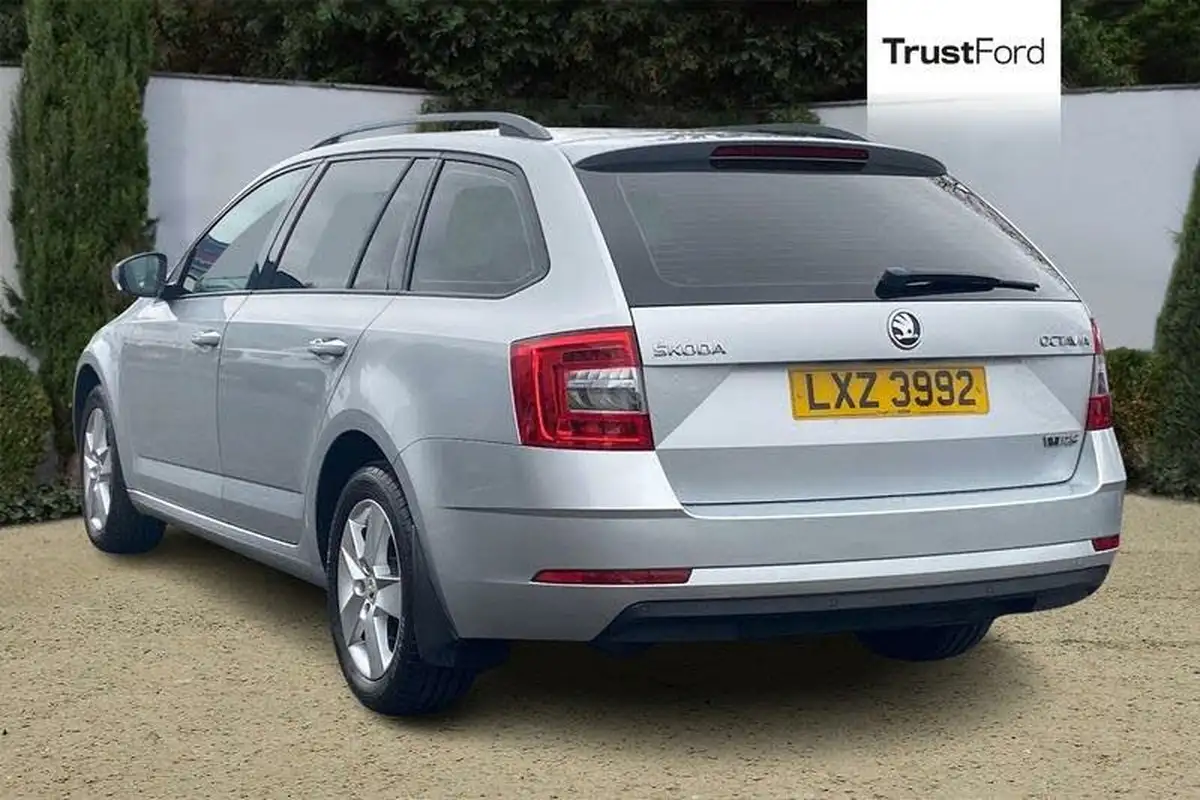 2017-skoda-octavia-14-tsi-se-estate-dsg-big-1