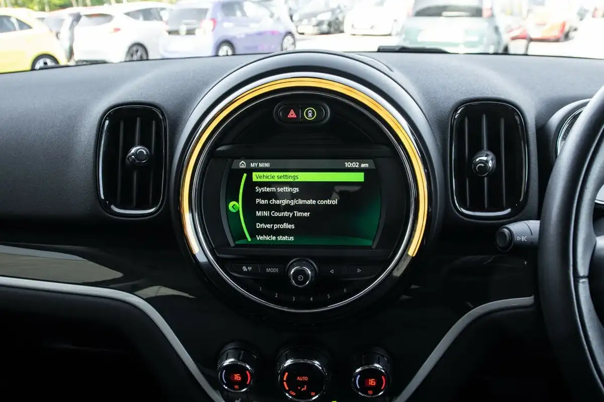 2018-mini-countryman-15-cooper-s-e-phev-ss-big-23