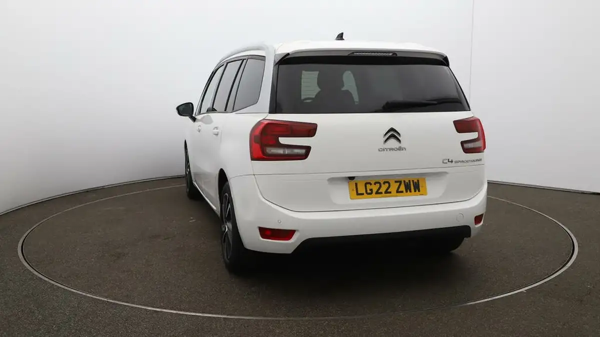 2022-citroen-grand-c4-spacetourer-12-puretech-sense-eat8-big-53