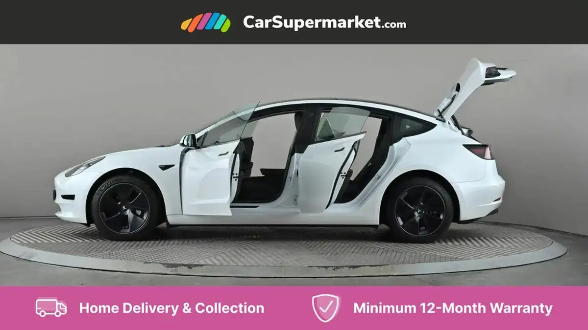 2022-tesla-model-3-e-rwd-big-8