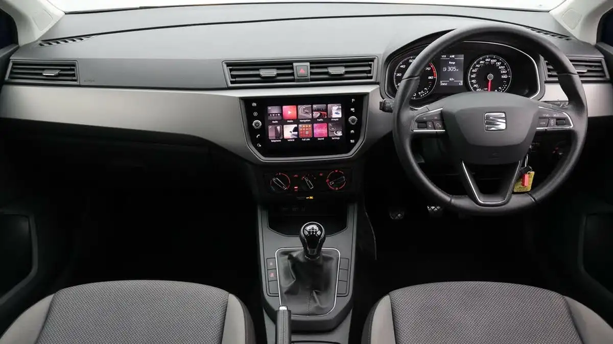 2019-seat-ibiza-10-mpi-se-technology-ss-big-13