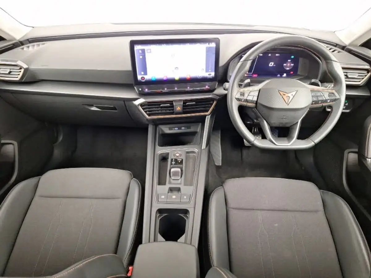 2024-cupra-leon-nf-15-etsi-v1-hatchback-big-2