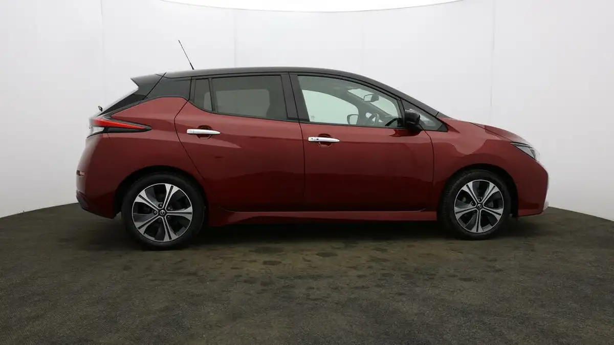 2021-nissan-leaf-e-n-connecta-big-45