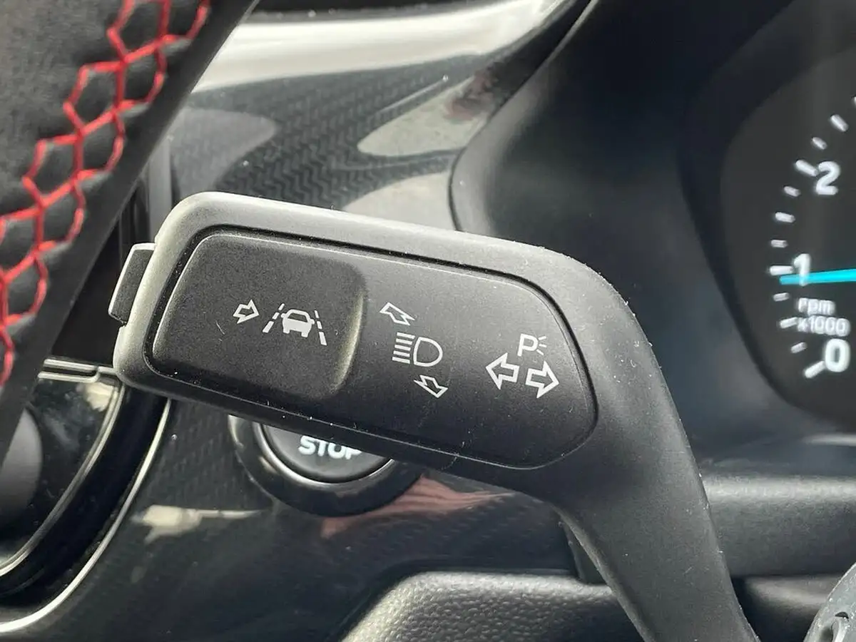 2021-ford-fiesta-10t-st-line-edition-100ps-5d-big-25