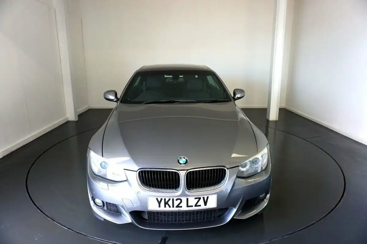 2012-bmw-3-series-20td-320d-m-sport-convertible-2d-big-42
