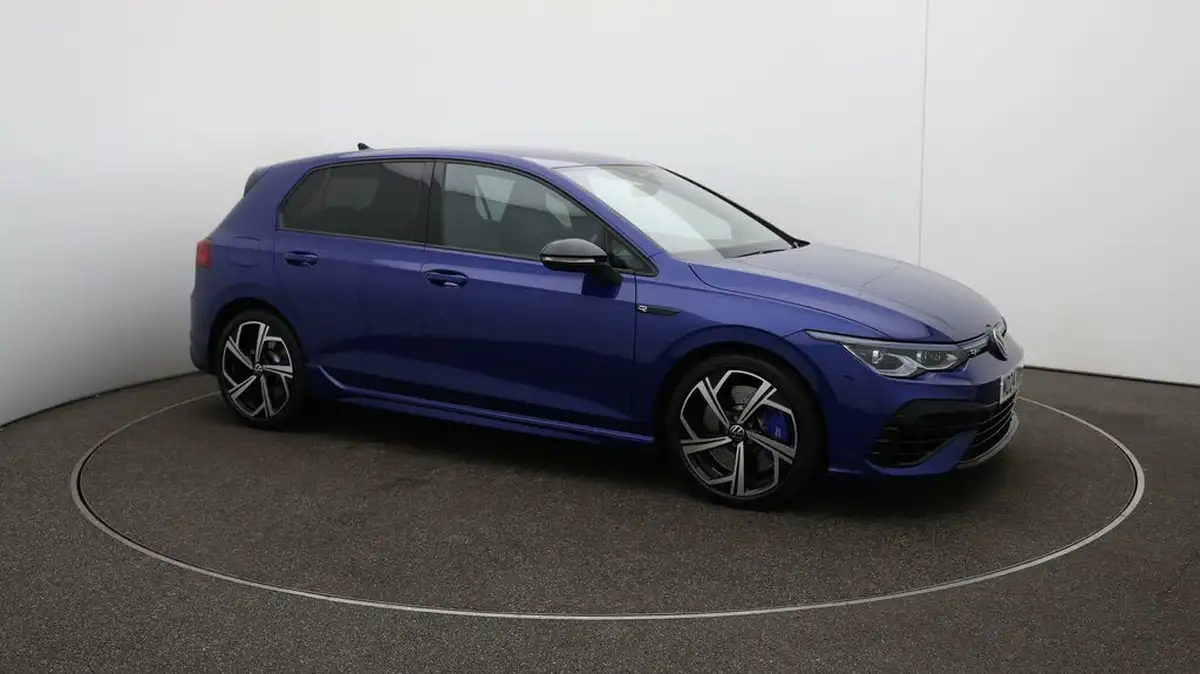 2024-volkswagen-golf-20-tsi-r-320ps-hatchback-big-45