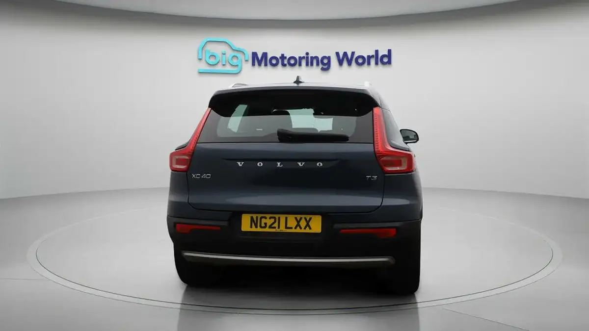 2021-volvo-xc40-15-t3-inscription-161bhp-auto-big-6
