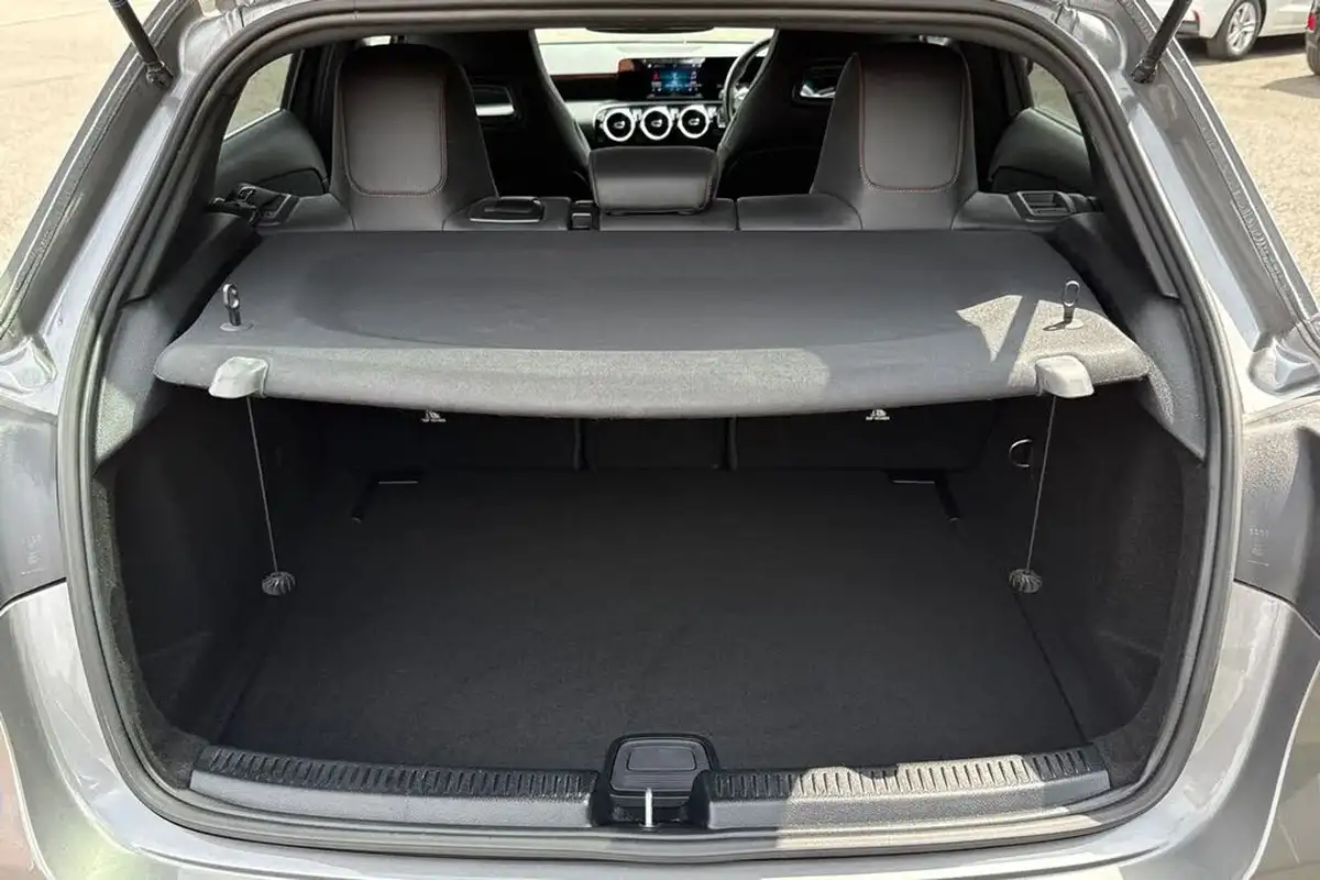 2021-mercedes-benz-a-class-20d-a220d-amg-line-hatchback-5d-big-6