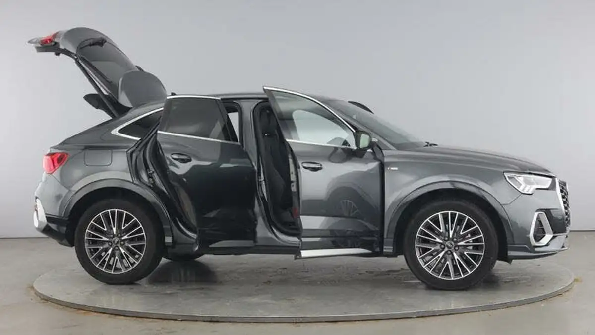 2024-audi-q3-15-35-tfsi-s-line-sportback-tronic-big-9